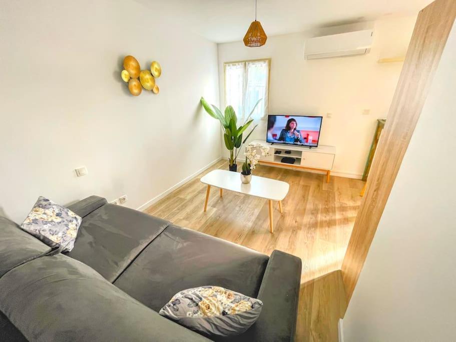Cosy - 2 Pers - - Centre - Terrasse - Clim